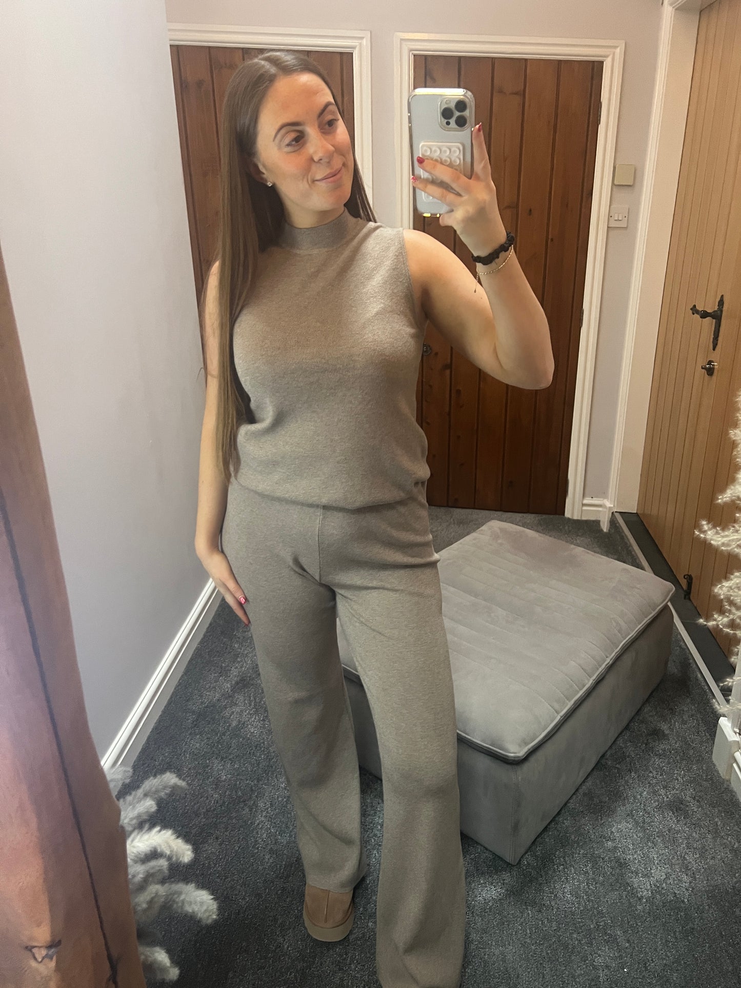 Knitted mocha set
