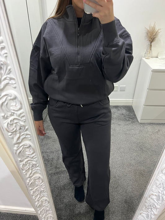 1/2 Zip jumper and jogger set dark grey